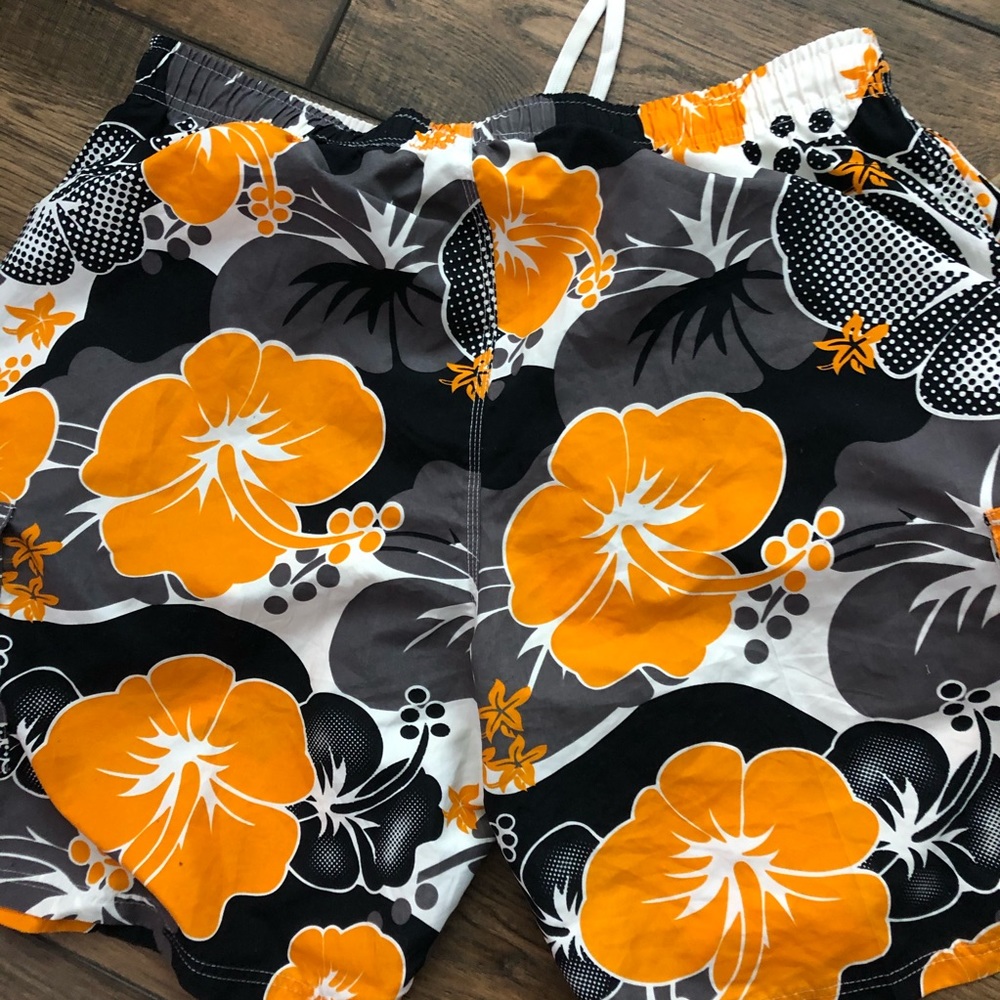 RS Surf Hawaiian print swim shorts - Picture 9 of 9